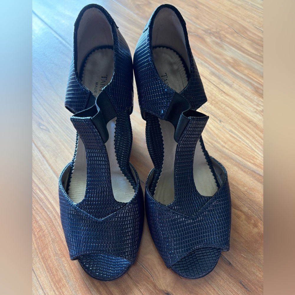 Taryn Rose Navy Textured Heels